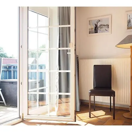 בית נופש In With Balcony