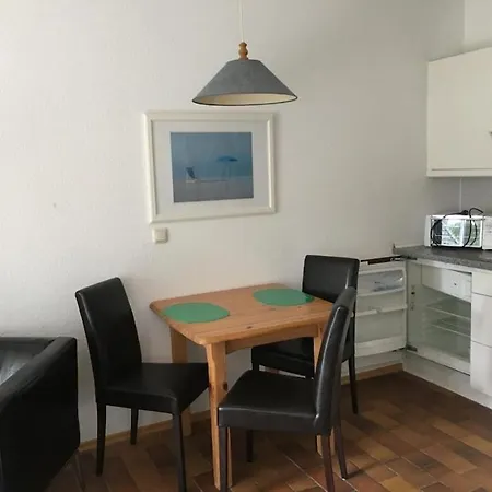 In With Balcony בית נופש *